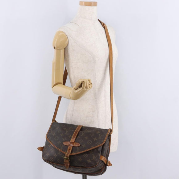 LOUIS VUITTON Monogram Saumur 30 Shoulder Bag M42256 LV Auth 205023