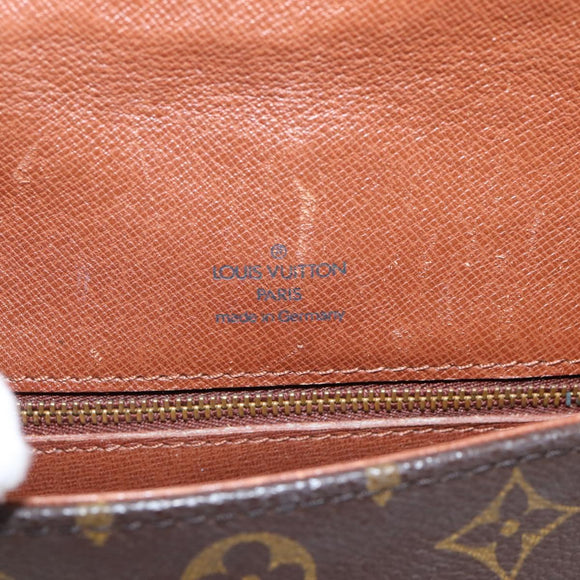 LOUIS VUITTON Monogram Saint Cloud MM Shoulder Bag M51243 LV Auth 205297
