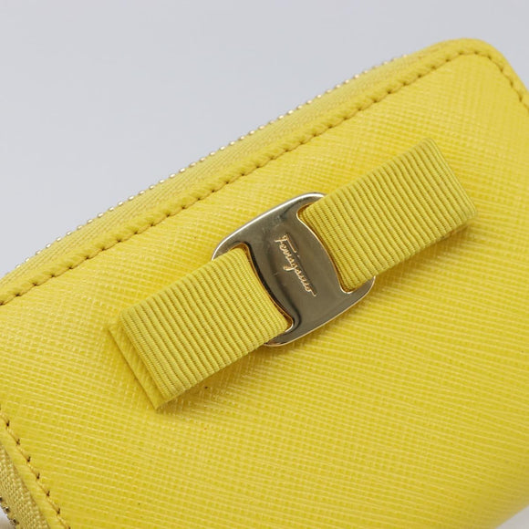 Salvatore Ferragamo Coin Purse Leather Yellow Gold Auth 205418A