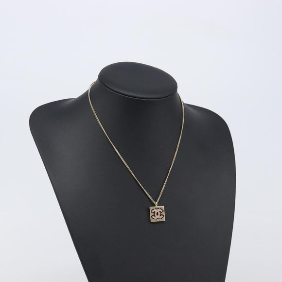 CHANEL Necklace metal Gold CC Auth 205465M