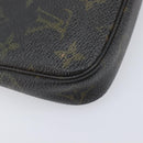 LOUIS VUITTON Monogram Mini Pochette Accessoires Pouch N41667 LV Auth 205526-14
