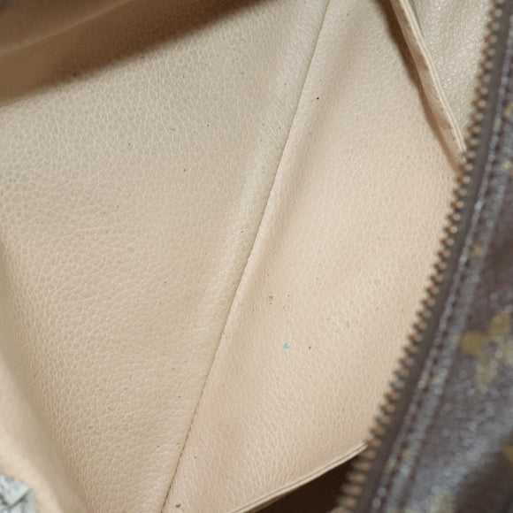 LOUIS VUITTON Monogram Trousse Toilette 28 Clutch Bag M47522 LV Auth 205807