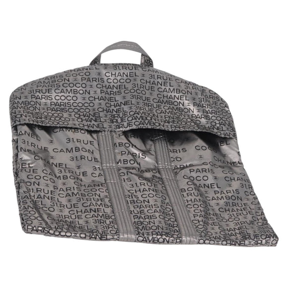 CHANEL Unlimited Garment Cover Nylon Silver CC Auth 205880A