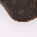 LOUIS VUITTON Monogram Pochette Bosphore Shoulder Bag M40044 LV Auth 206028-17