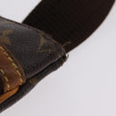 LOUIS VUITTON Monogram Pochette Bosphore Shoulder Bag M40044 LV Auth 206028-5