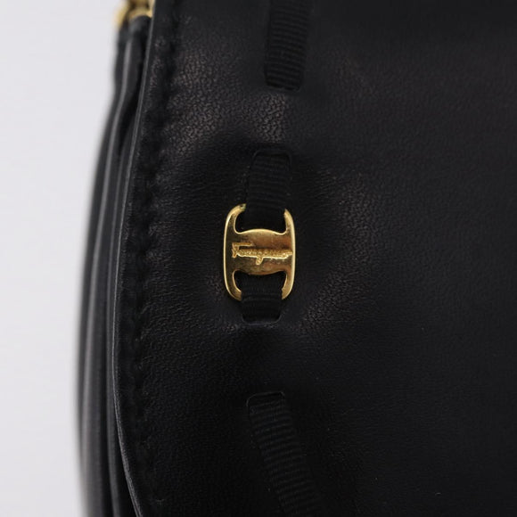 Salvatore Ferragamo Vala Chain Shoulder Bag Leather Black Gold Auth 206299