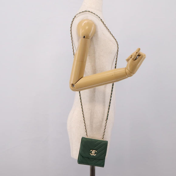 CHANEL V Stitch Chain Shoulder Bag Lamb Skin Green Gold CC Auth 206308SAM