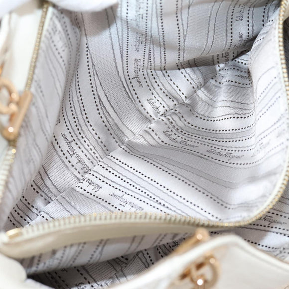 Salvatore Ferragamo Gancini Chain Tote Bag Leather White Gold Auth 206356A