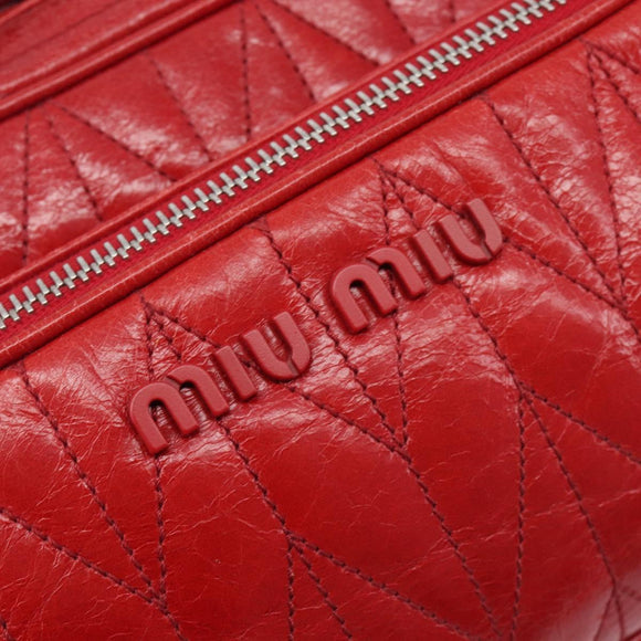 Miu Miu Matelasse Shoulder Bag Leather Red Silver Auth 206482M