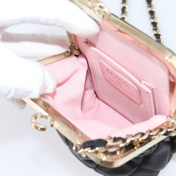 CHANEL Chain Pouch Lamb Skin Black Gold Tone CC Auth 206632SAV
