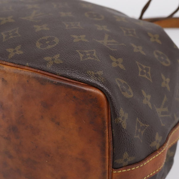 LOUIS VUITTON Monogram Petit Noe Shoulder Bag M42226 LV Auth 206659