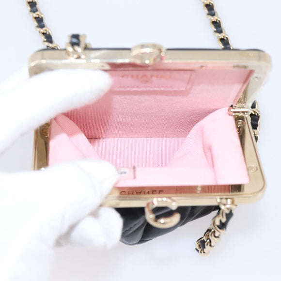 CHANEL Chain Pouch Lamb Skin Black Gold Tone CC Auth 206662SAV
