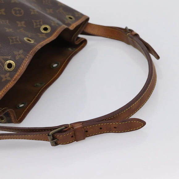 LOUIS VUITTON Monogram Petit Noe Shoulder Bag M42226 LV Auth 206692