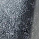 LOUIS VUITTON Monogram Eclipse Horizon 70 Suitcase M13772 LV Auth 206702SAM-9