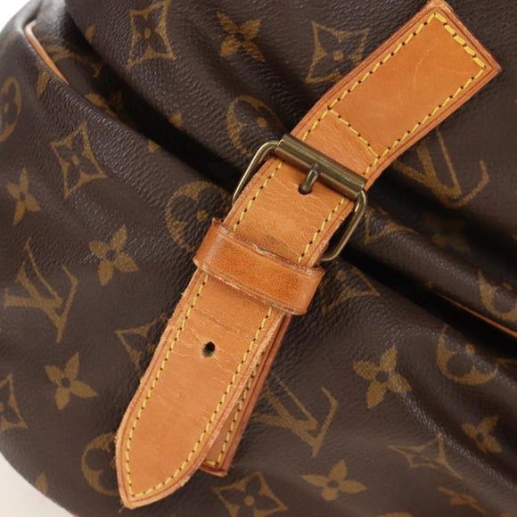 LOUIS VUITTON Monogram Saumur 43 Shoulder Bag M42252 LV Auth 206710