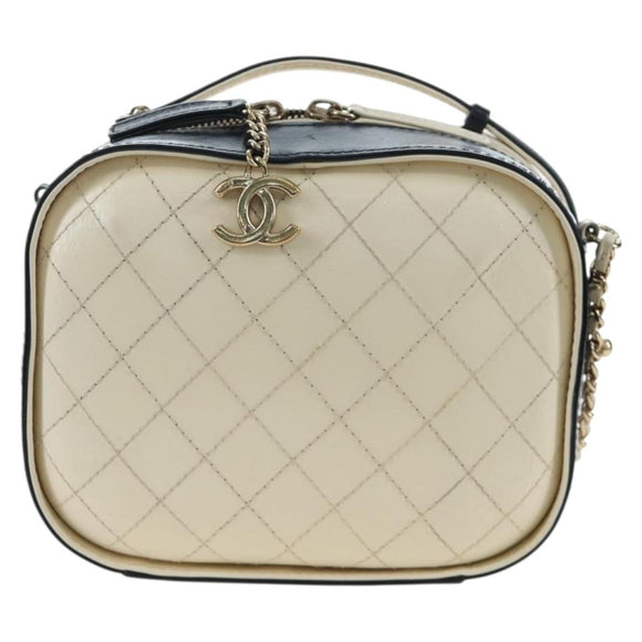 CHANEL Matelasse Vanity Chain Bag Leather 2way White Gold CC Auth 206845A
