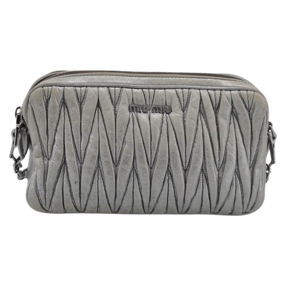 Miu Miu Matelasse Shoulder Bag Leather Silver Auth 206966A