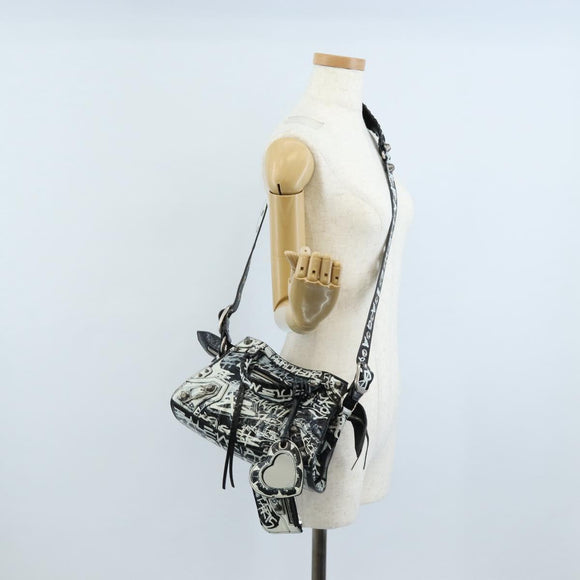 Balenciaga Neo Kago City XS Graffiti Bag Leather White 700940 Auth 206979SAM