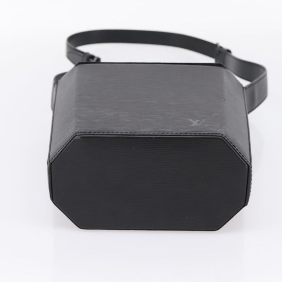 LOUIS VUITTON Epi Sac Sou Shoulder Bag Black M80161 LV Auth 207170