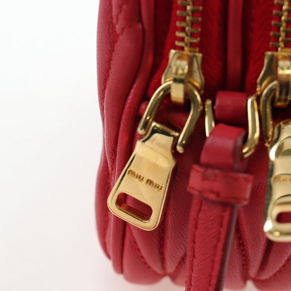 Miu Miu Matelasse Hand Pouch Leather Red Gold Auth 207215M
