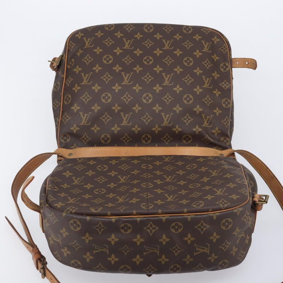 LOUIS VUITTON Monogram Saumur 35 Shoulder Bag M42254 LV Auth 207313