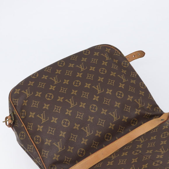 LOUIS VUITTON Monogram Saumur 35 Shoulder Bag M42254 LV Auth 207313