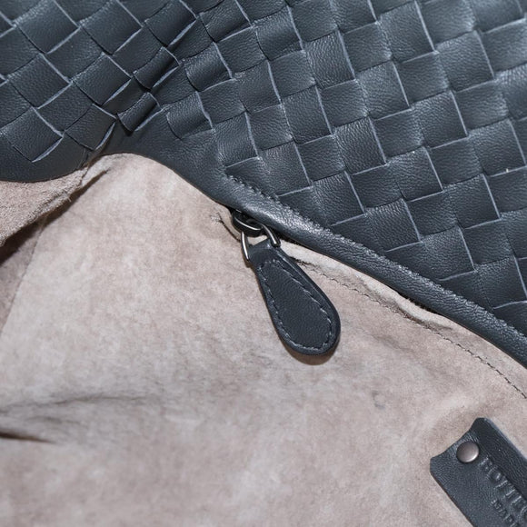 Bottega Veneta INTRECCIATO Shoulder Bag Leather Black Auth 207317SAV