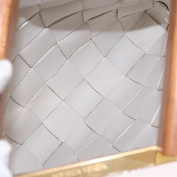 Bottega Veneta MAXI INTRECCIATO Clutch Bag Leather White Gold Auth 207327M