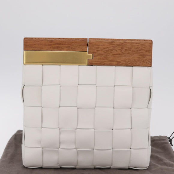 Bottega Veneta MAXI INTRECCIATO Clutch Bag Leather White Gold Auth 207327M
