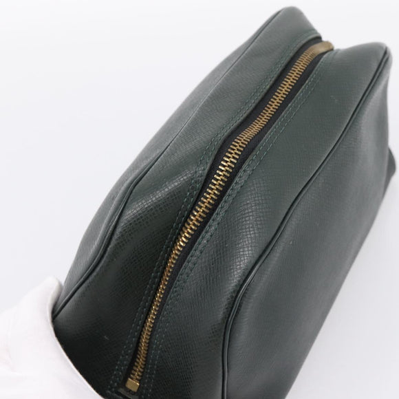 LOUIS VUITTON Taiga Trousse Toilette PM Clutch Bag Epicea M30224 LV Auth 207520