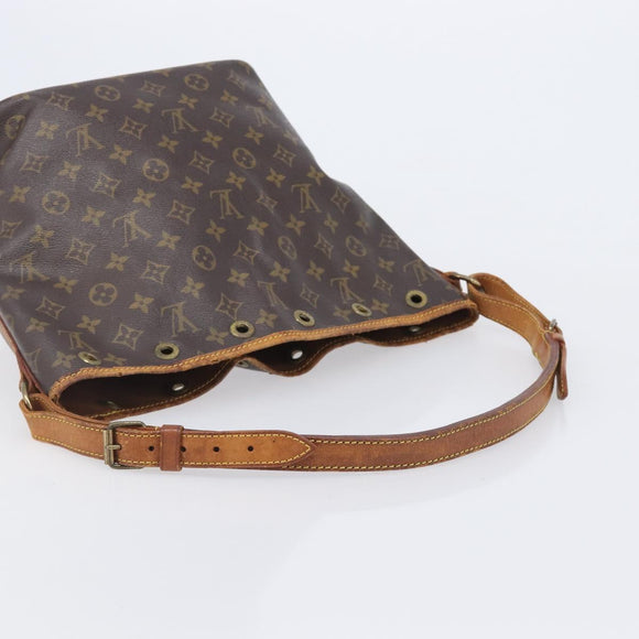 LOUIS VUITTON Monogram Petit Noe Shoulder Bag M42226 LV Auth 207542
