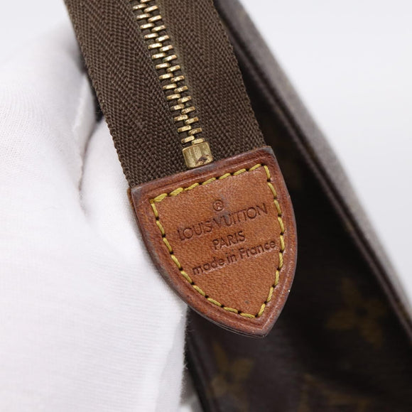 LOUIS VUITTON Monogram Poche Toilette 19 Pouch M47544 LV Auth 207582