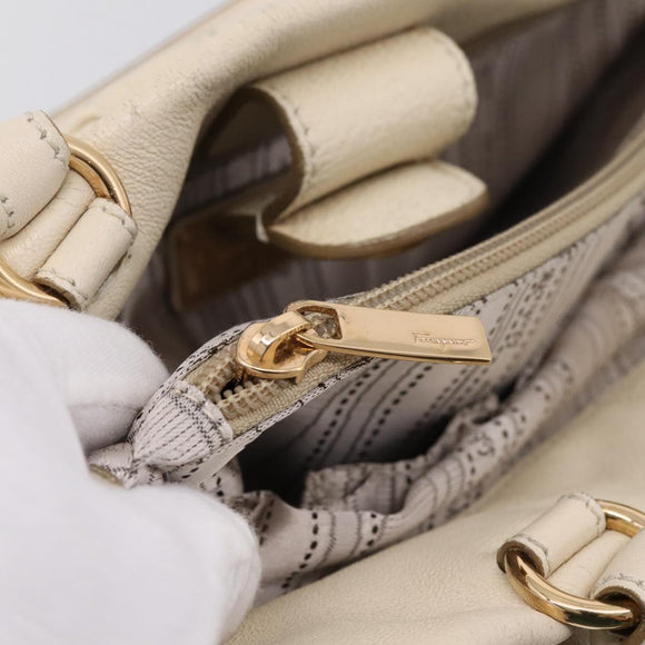 Salvatore Ferragamo Vala Shoulder Bag Leather 2way Ivory Gold Tone Auth 207588