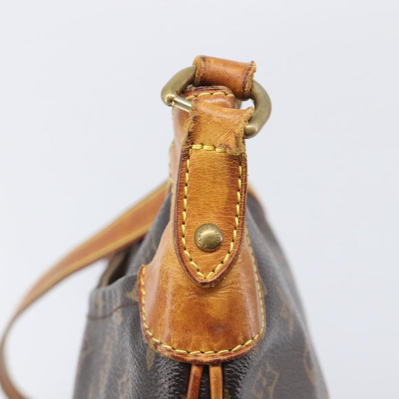 LOUIS VUITTON Monogram Odeon MM Shoulder Bag M56389 LV Auth 207592