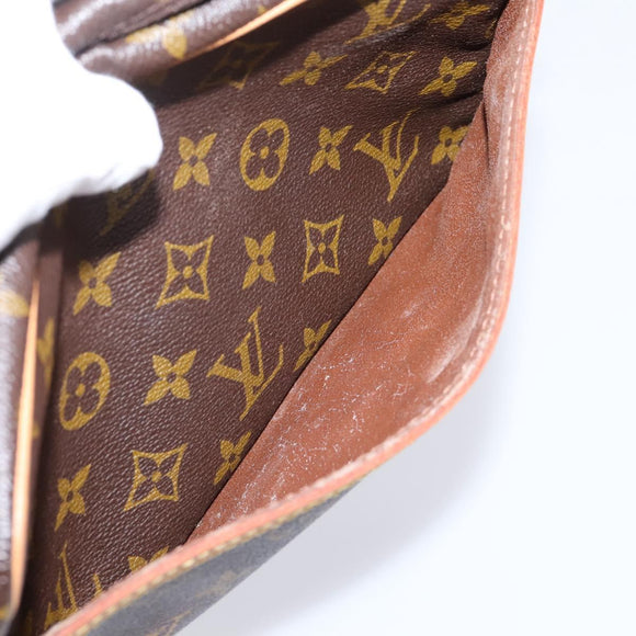 LOUIS VUITTON Monogram Compiegne 23 Clutch Bag M51847 LV Auth 207676A