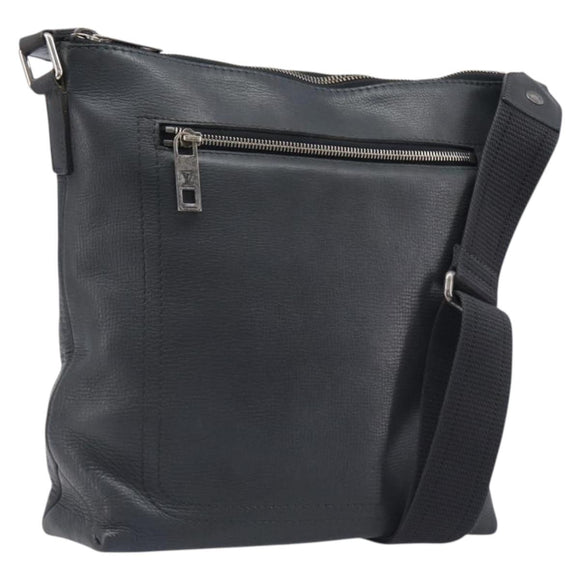 LOUIS VUITTON Utah Shawnee MM Shoulder Bag Leather Gray M94017 LV Auth 208104A
