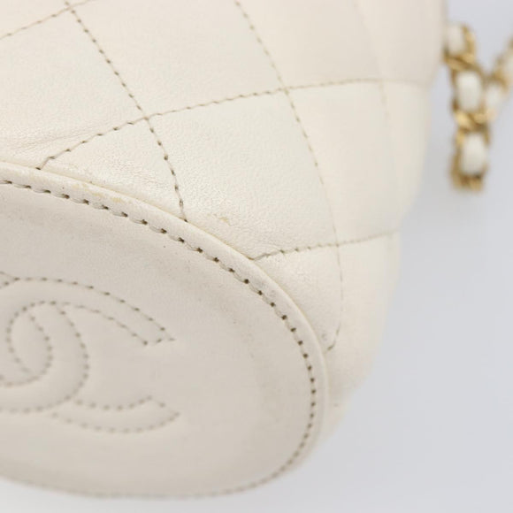 CHANEL Matelasse Chain Vanity Shoulder Bag Lamb Skin Ivory Gold CC Auth 208213M