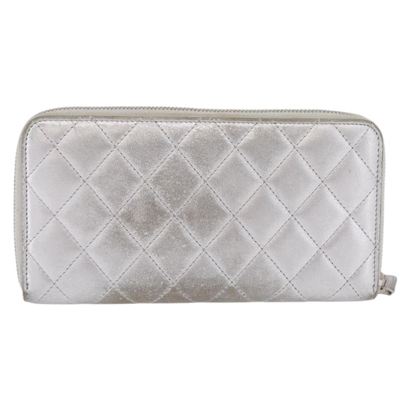 CHANEL Matelasse Long Wallet Lamb Skin Silver CC Auth 208350