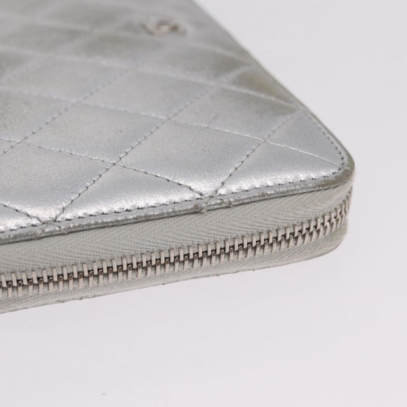 CHANEL Matelasse Long Wallet Lamb Skin Silver CC Auth 208350