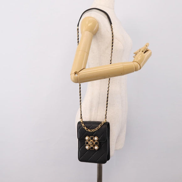 CHANEL Matelasse Shoulder Bag Calf Skin Black Champagne Gold CC Auth 208597SM