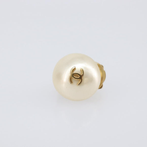 CHANEL Earring metal Gold CC Auth 208711M