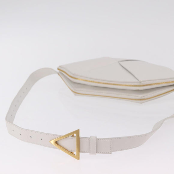 Bottega Veneta MAXI INTRECCIATO Body Bag Leather White Gold Auth 208731V
