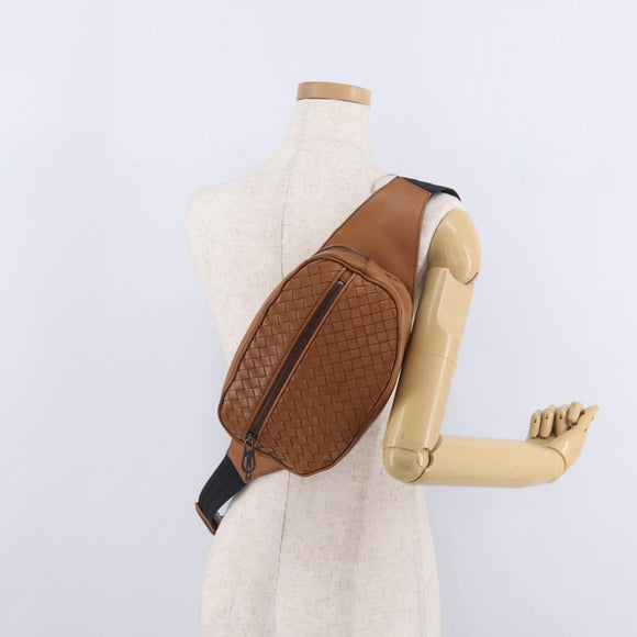 Bottega Veneta INTRECCIATO Body Bag Leather Brown Auth 208766V