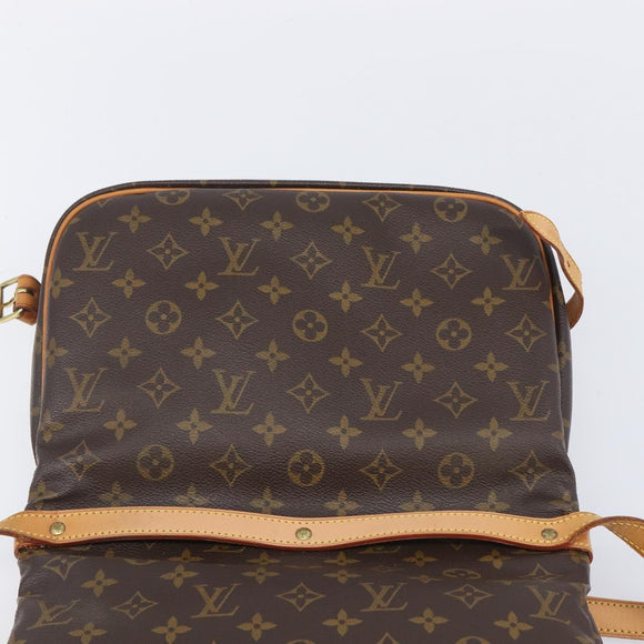 LOUIS VUITTON Monogram Saumur 30 Shoulder Bag M42256 LV Auth 208822A