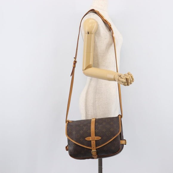 LOUIS VUITTON Monogram Saumur 30 Shoulder Bag M42256 LV Auth 208822A