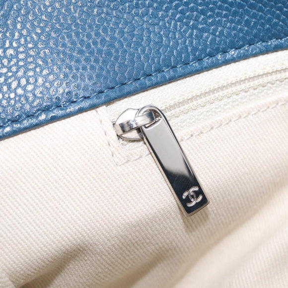 CHANEL Matelasse Chain Tote Bag Caviar Skin Blue Silver CC Auth 209006V