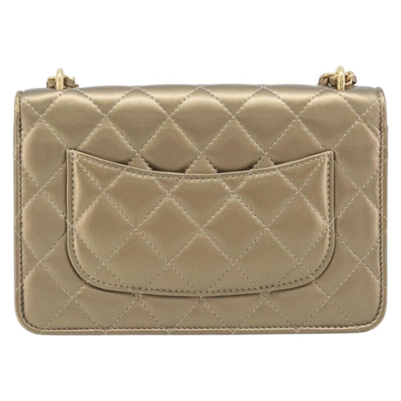 CHANEL Matelasse Chain Shoulder Bag Lamb Skin Gold CC Auth 209007M
