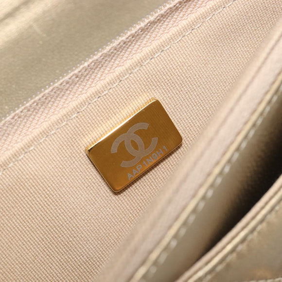 CHANEL Matelasse Chain Shoulder Bag Lamb Skin Gold CC Auth 209007M