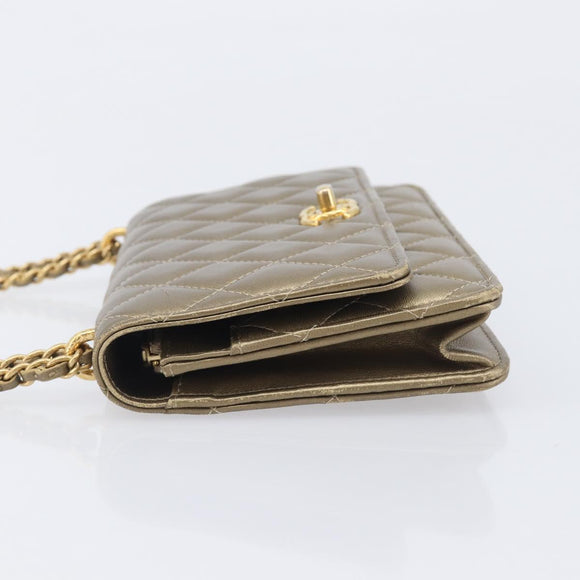 CHANEL Matelasse Chain Shoulder Bag Lamb Skin Gold CC Auth 209007M