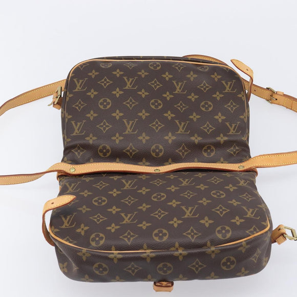 LOUIS VUITTON Monogram Saumur 30 Shoulder Bag M42256 LV Auth 209097V